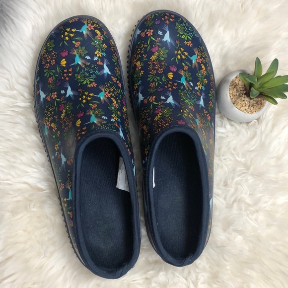 WesternChief Hummingbirds CLOGS-Navy EUC - Picture 3 of 8